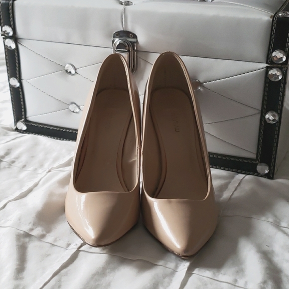 💖 LE CHATEAU Stilleto Heels - Size 8 - Picture 5 of 8